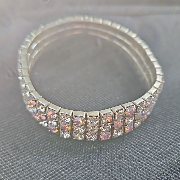 Silver Stretch Rhinestone Bracelet - Picture 2 of 3